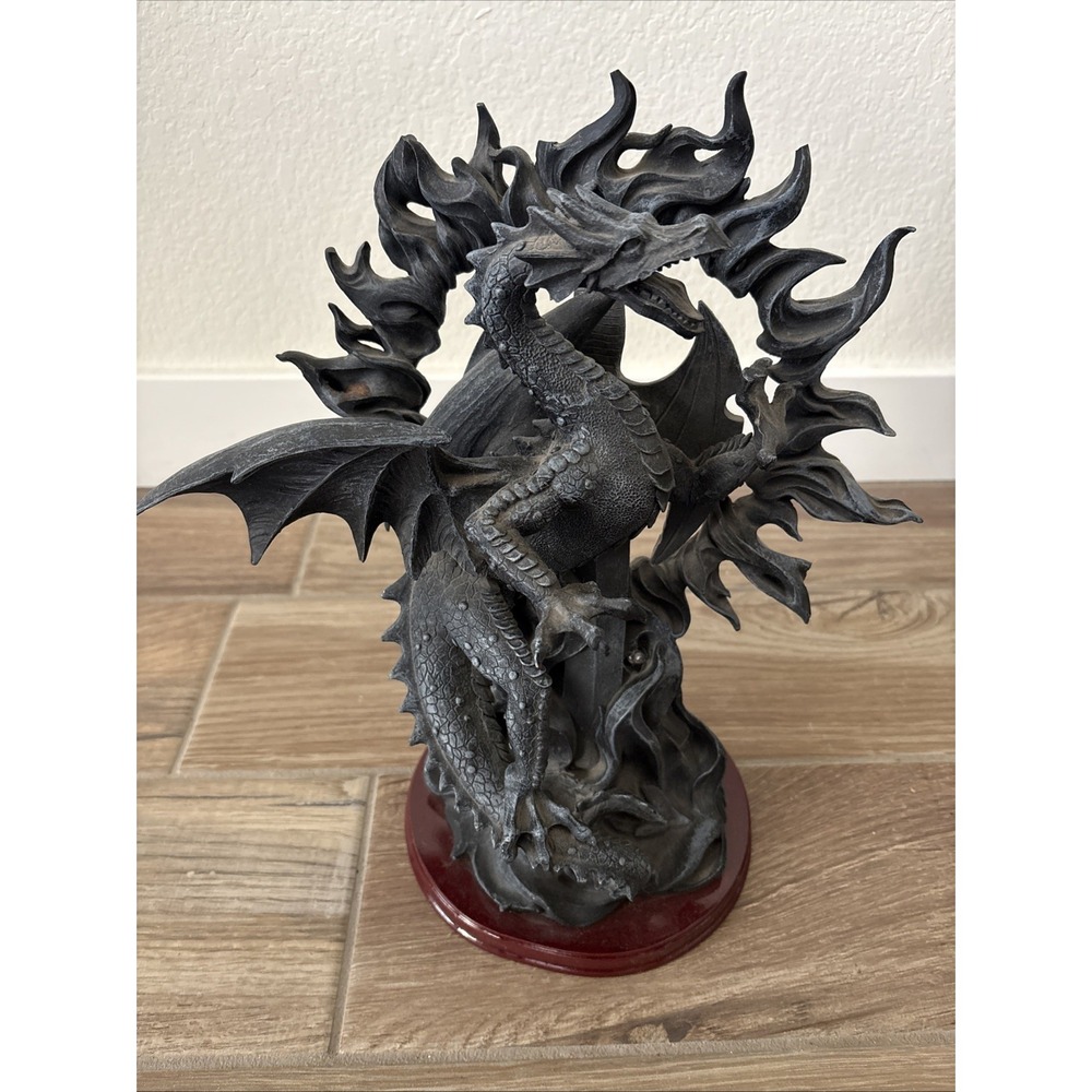 Abraxas Guarding Twilight Dragon‎ Midnight Black Large Figurine Medieval Fantasy